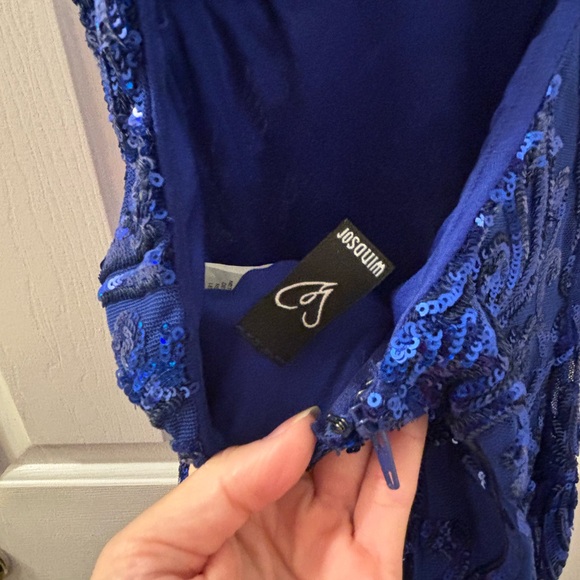 Windsor size s prom dress - Picture 3 of 6